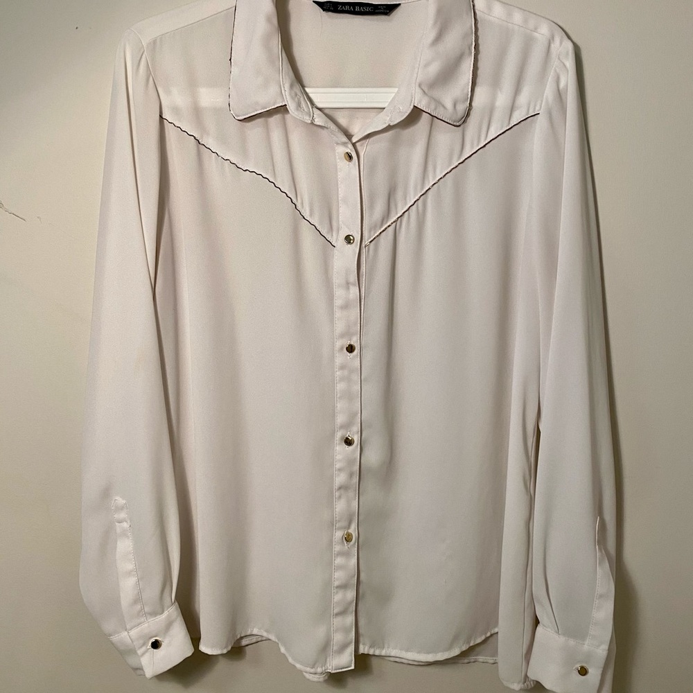 Button up blouse - Picture 3 of 3